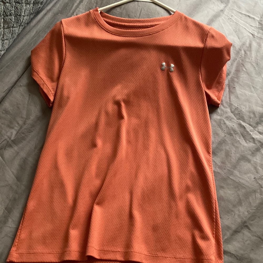Brand new under armor shirt